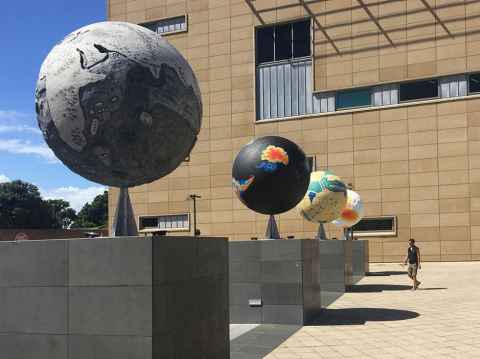 Ruth Watson, Other Worlds, a commission by Wellington Sculpture Trust, at the forecourt of Te Papa Tongarewa Museum of New Zealand, 2018.