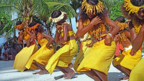 Pacific island dancers
