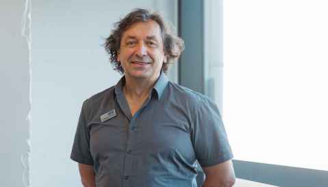 Dr Stacey Reading, who is leading the METs Programme, is pictured.