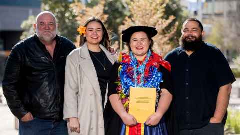 Image of Dr Sarah McLean-Orsborn with father David, sister Rebecca and husband Nick.