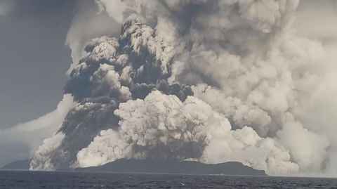 Professor Shane Cronin will investigate the threat to coastlines and data from volcanoes in the southwest Pacific.