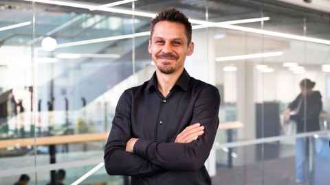 Professor Markus Luczak-Roesch