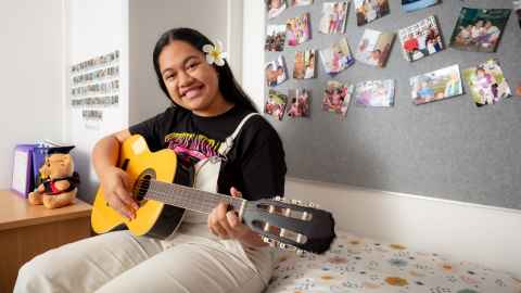 Bring your guitar - Sala at O'Rorke Hall